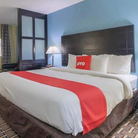 Oyo Hotel Knoxville Tn Cedar Bluff I-40 Ngoại thất bức ảnh