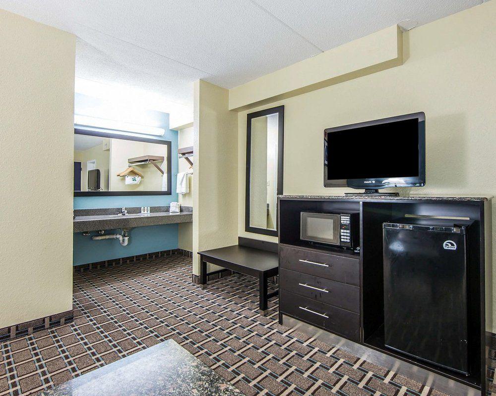 Oyo Hotel Knoxville Tn Cedar Bluff I-40 Ngoại thất bức ảnh