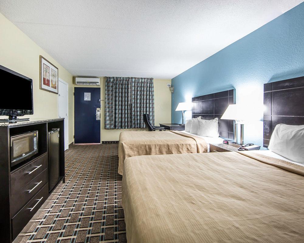 Oyo Hotel Knoxville Tn Cedar Bluff I-40 Ngoại thất bức ảnh
