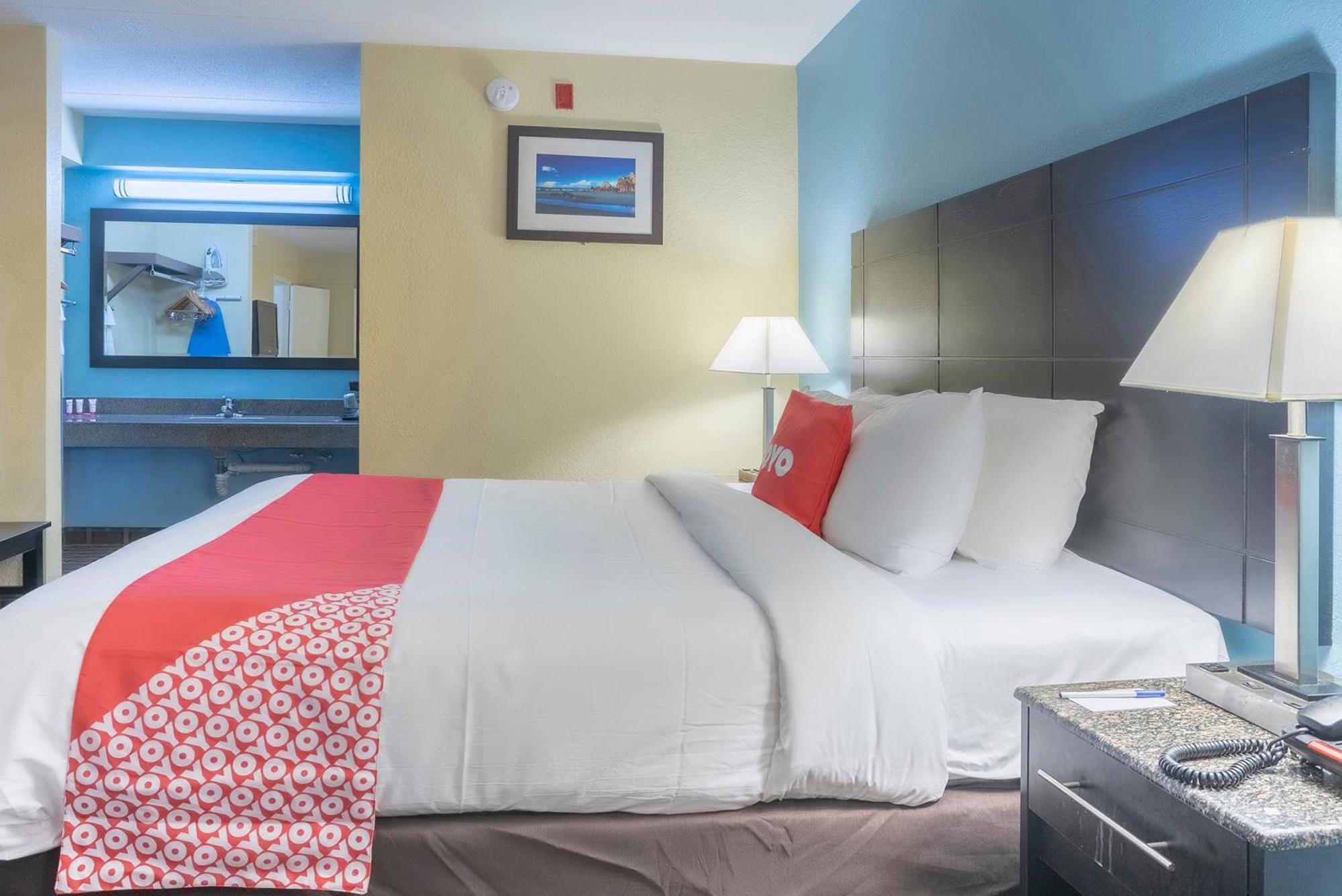 Oyo Hotel Knoxville Tn Cedar Bluff I-40 Ngoại thất bức ảnh